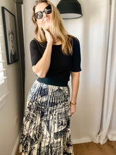 Load image into Gallery viewer, Paris Pleat Skirt
