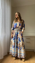 Load image into Gallery viewer, Seaside Chateau Skirt
